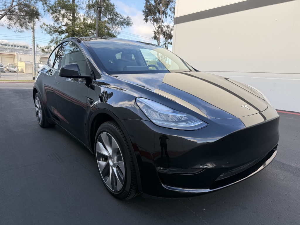 tesla model y 2023 7SAYGDEEXPA112990 image tesla model y 2023 7SAYGDEEXPA112990 image